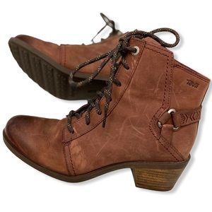 foxy lace waterproof